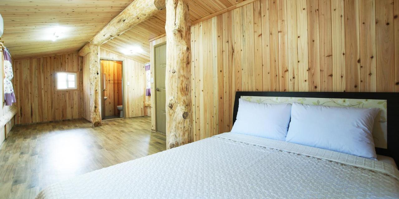 Jeju Joa Log Pension Seogwipo Exterior foto